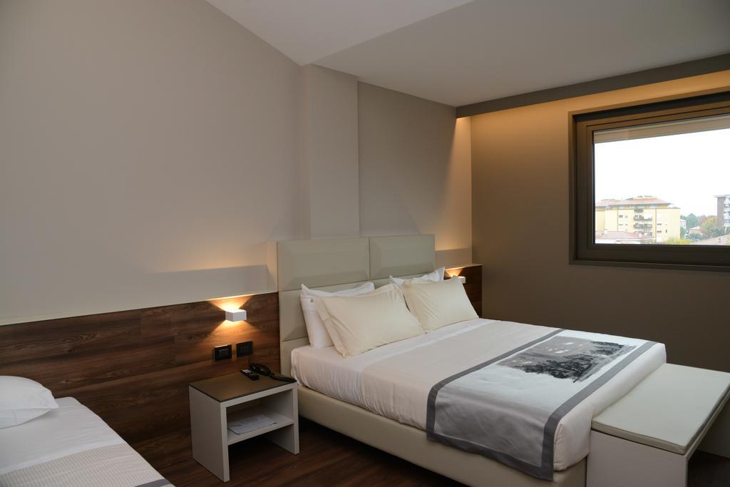 Albergo Roma, BW Signature Collection Кастелфранко Венето Екстериор снимка