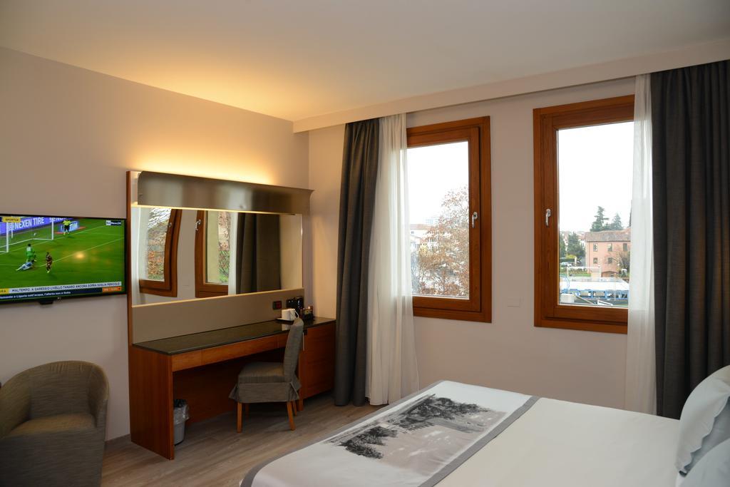 Albergo Roma, BW Signature Collection Кастелфранко Венето Екстериор снимка