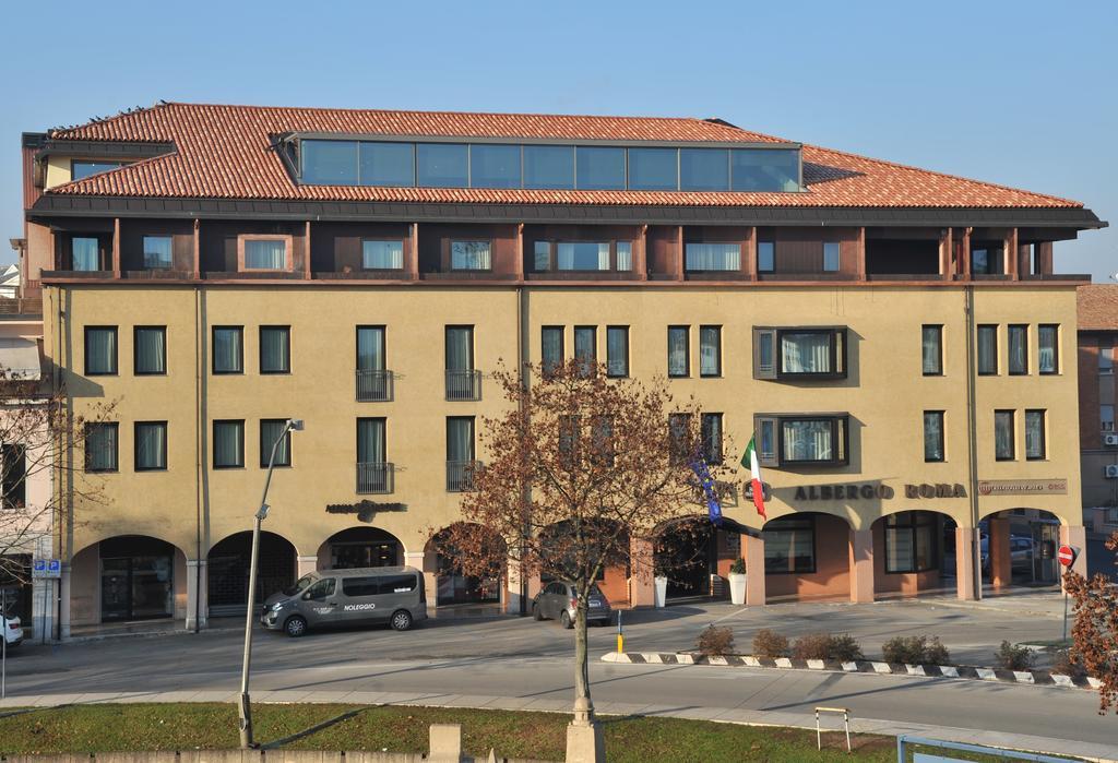Albergo Roma, BW Signature Collection Кастелфранко Венето Екстериор снимка